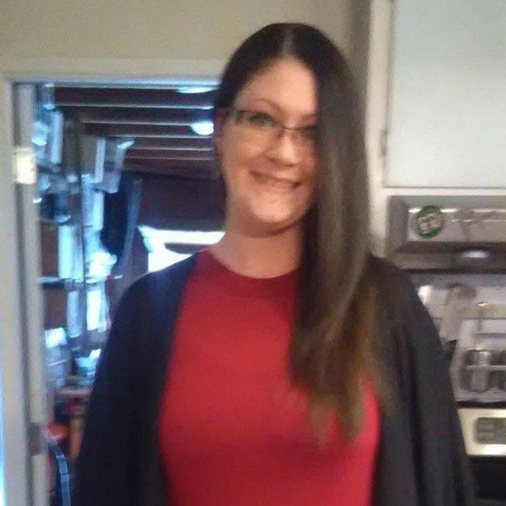 Meet your Posher, Courtney